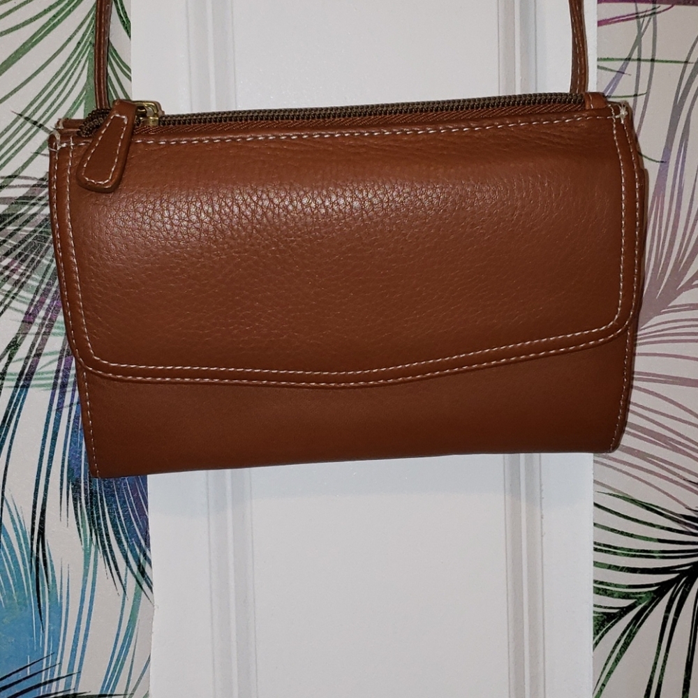 Multifunctional Leather Crossbody Bag